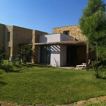 Carrubbedda Holiday home *