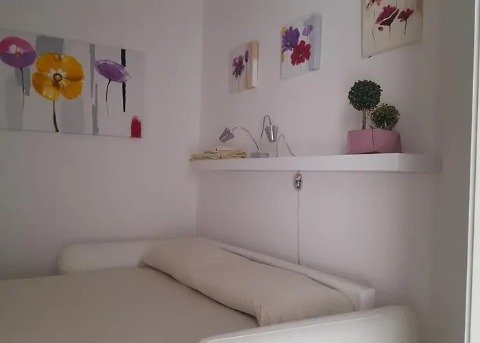 Carrubbedda Nyaraló