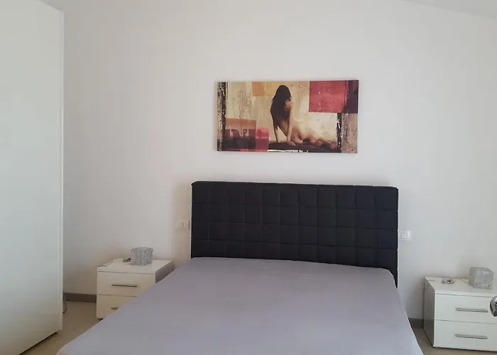 Carrubbedda Nyaraló